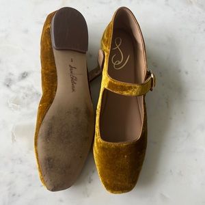 Sam Edelman suede flats